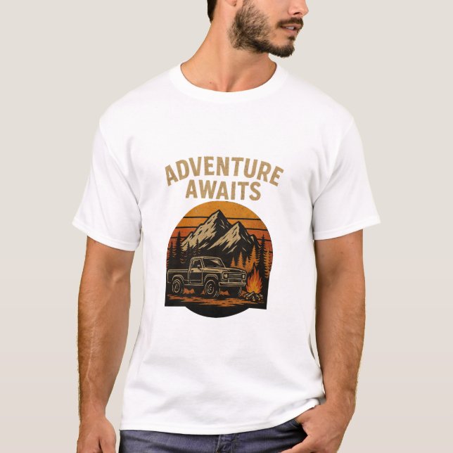 Adventure Awaits Vintag Camping T - Shirt (Vorderseite)