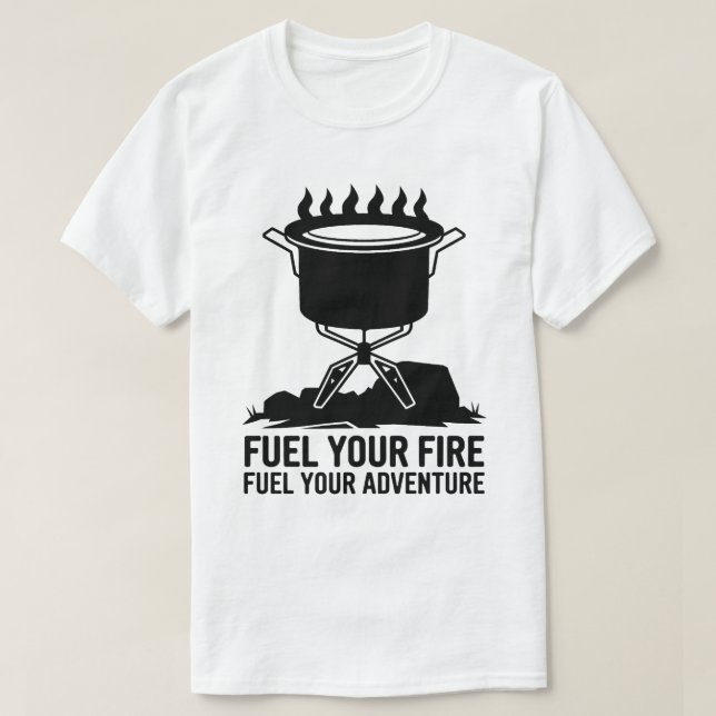 Adventure Camping Cooking Fire Grafik Design T-Shirt (Design vorne)