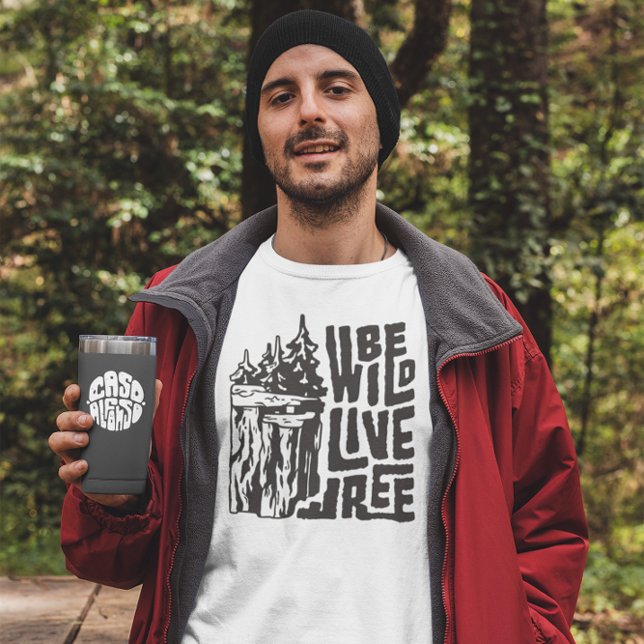 Adventure Wild Free Camping Entdecken Sie die Natu T-Shirt (Von Creator hochgeladen)