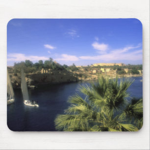AF, Ägypten, Oberägypten, Assuan. Fluss Nile Mousepad