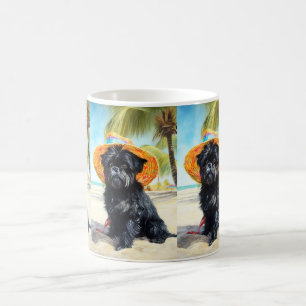 Affenpinscher on Beach, Sommergeschenk für Hundefr Kaffeetasse