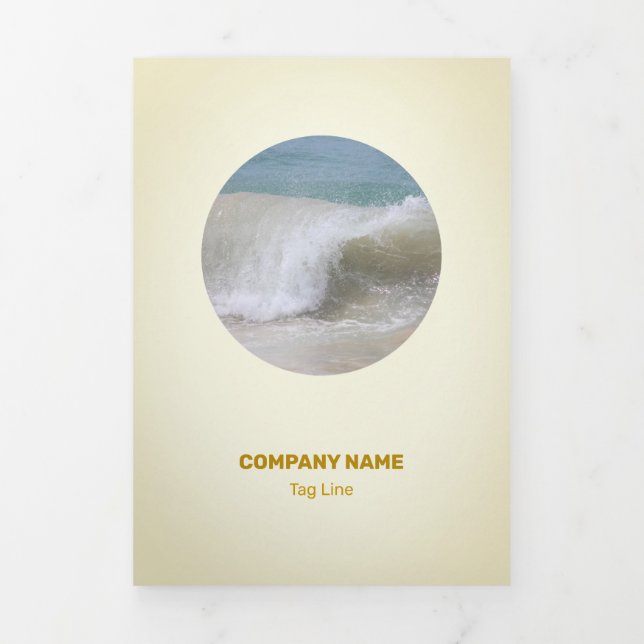 Affible Braun und Orangennebel Dreifach Gefaltete Karte (Cover)