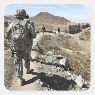 Afghanische Nationalarmee und US-Soldaten Quadratischer Aufkleber