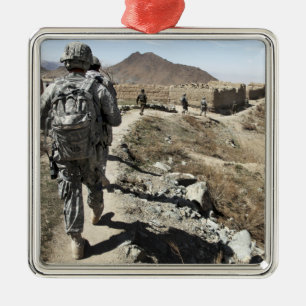 Afghanische nationale Armee und US-Soldaten Silbernes Ornament