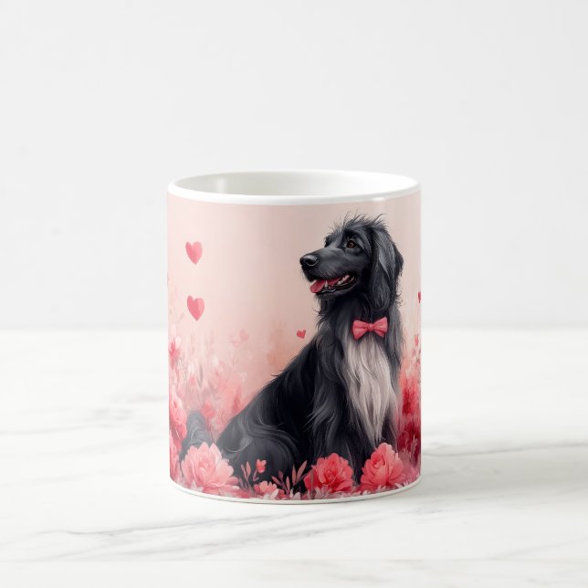 Afghanisches Hund mit Rose - Valentinstag Kaffeetasse (Mittel)