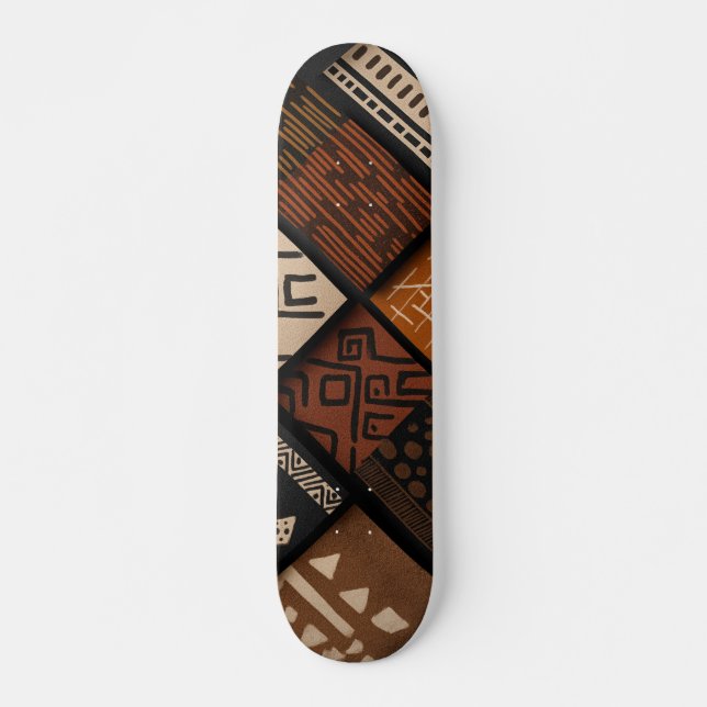African culture designs on diagonal shapes skateboard (Vorne)