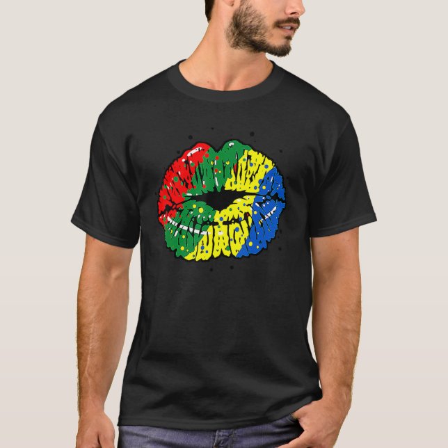 African Lips Africa Flag Black History Month Pride T-Shirt (Vorderseite)