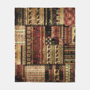 African Patchwork: Grunge Print Background Fleecedecke