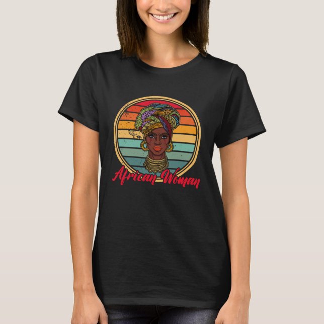 African woman womanism ethnic earrings necklace he T-Shirt (Vorderseite)