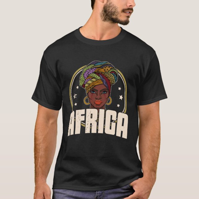 African woman womanism ethnic earrings necklace he T-Shirt (Vorderseite)