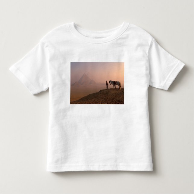 Afrika, Ägypten, Kairo, Gizeh, Pyramiden aus Gizeh Kleinkind T-shirt (Vorderseite)