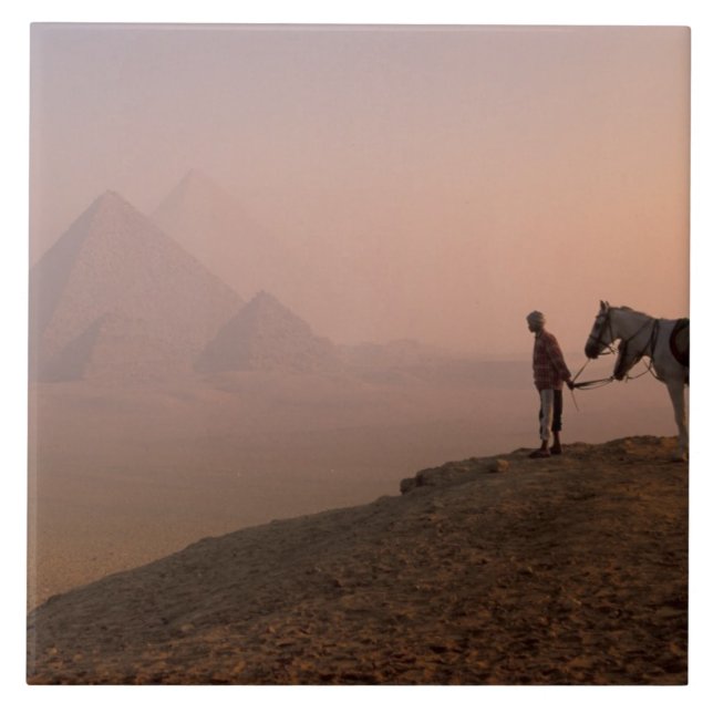 Afrika, Ägypten, Kairo, Gizeh, Pyramiden von Gizeh Fliese (Vorderseite)