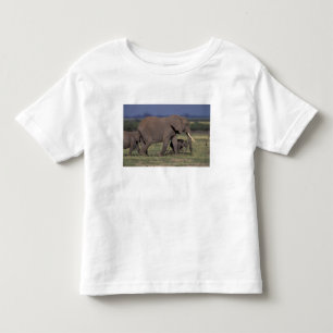 Afrika, Kenia, der Amboseli-Nationalpark. Afrikani Kleinkind T-shirt