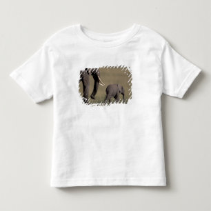 Afrika, Kenia, der Amboseli-Nationalpark. afrikani Kleinkind T-shirt