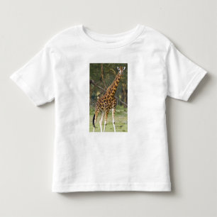 Afrika. Kenia. Rothschild-Giraffe am See 2 Kleinkind T-shirt