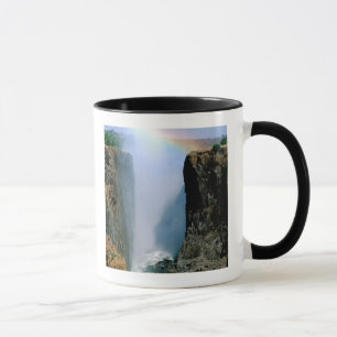 Afrika, Sambia, Victoria-Fälle-Nationalpark. Tasse