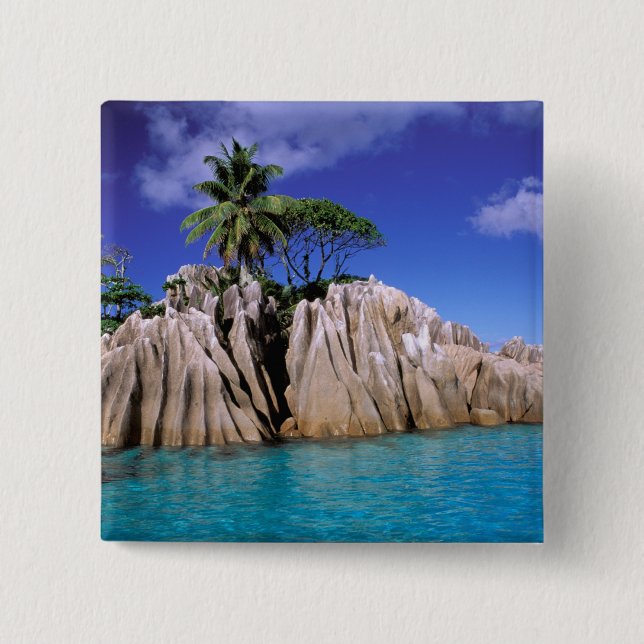 Afrika, Seychellen, La Digue Island. Granit Button (Vorderseite)