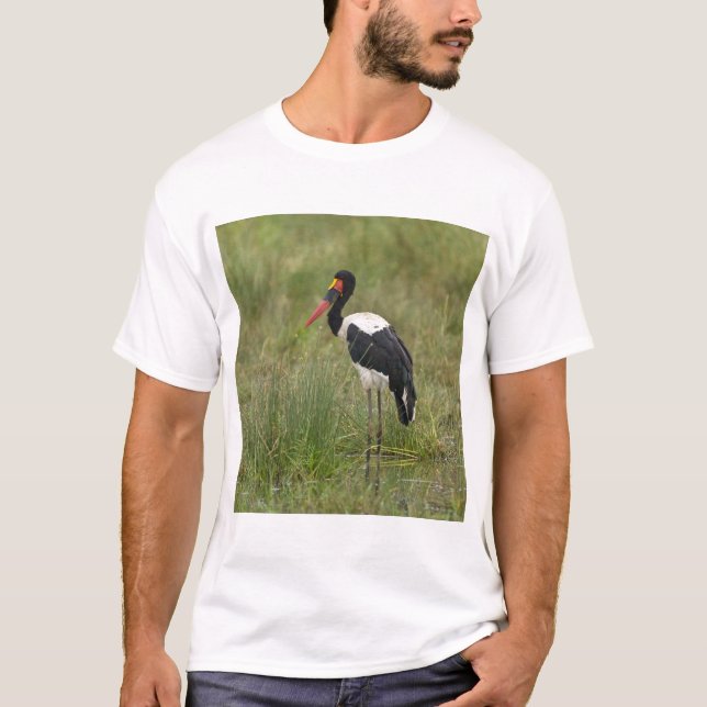 Afrika. Tansania Male Saddle-Lakai Stork T-Shirt (Vorderseite)