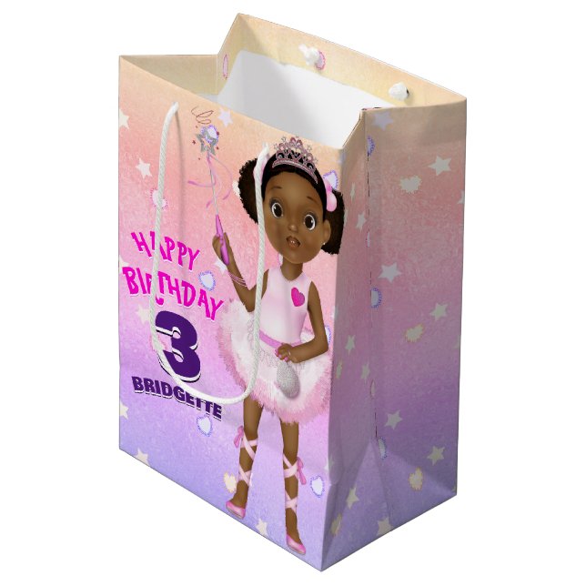 Afrikanisch-Amerikanische Fairy Princess Ballerina Mittlere Geschenktüte (Vorderseite Schrägansicht)