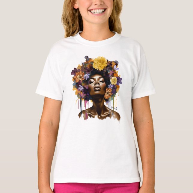 Afrikanisch-amerikanische Frau mit geblümtem Afro- T-Shirt (Vorderseite)