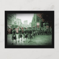 Afrikanisch-amerikanische Frauen marschieren