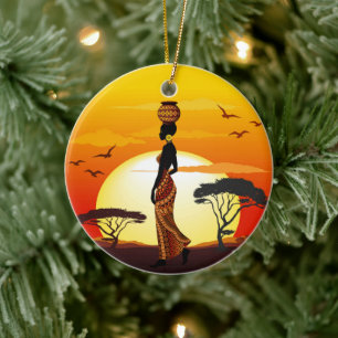 Afrikanische Beautiful Woman Silhouette über afrik Keramik Ornament