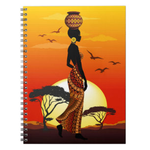 Afrikanische Beautiful Woman Silhouette über afrik Notizblock