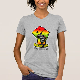 Afrikanische Karte und Faust | Name auf der Rückse T-Shirt