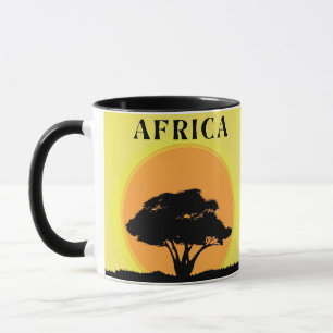 Afrikanischer Akazienbaum gegen einen orangefarben Tasse