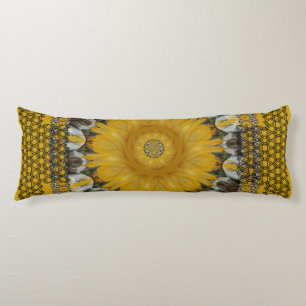 Afrikanischer Druck Sonnenblume Goldenes Design  Seitenschläferkissen