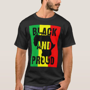 Afrikanischer Landsmann mit schwarzer und stolzer T-Shirt