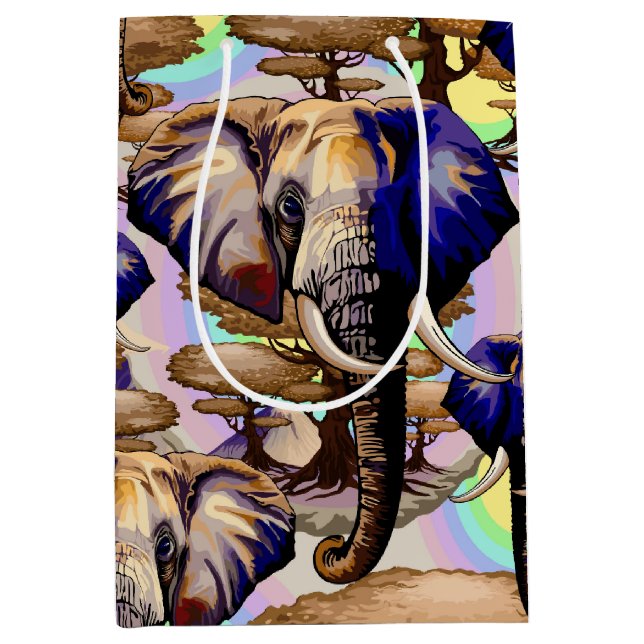 Afrikanisches Elephant Surreal Portrait Mittlere Geschenktüte (Vorderseite)