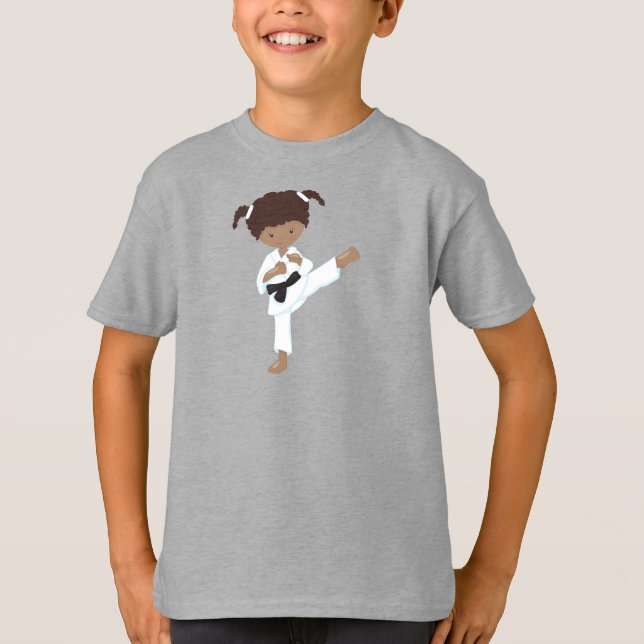 Afrikanisches Mädchen, Karate Girl, Schwarzer Gürt T-Shirt (Vorderseite)
