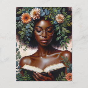 Afro Botanische Frau liest Buch Postkarte