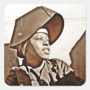 Afroamerikaner-Frauen-Patrioten Quadratischer Aufkleber