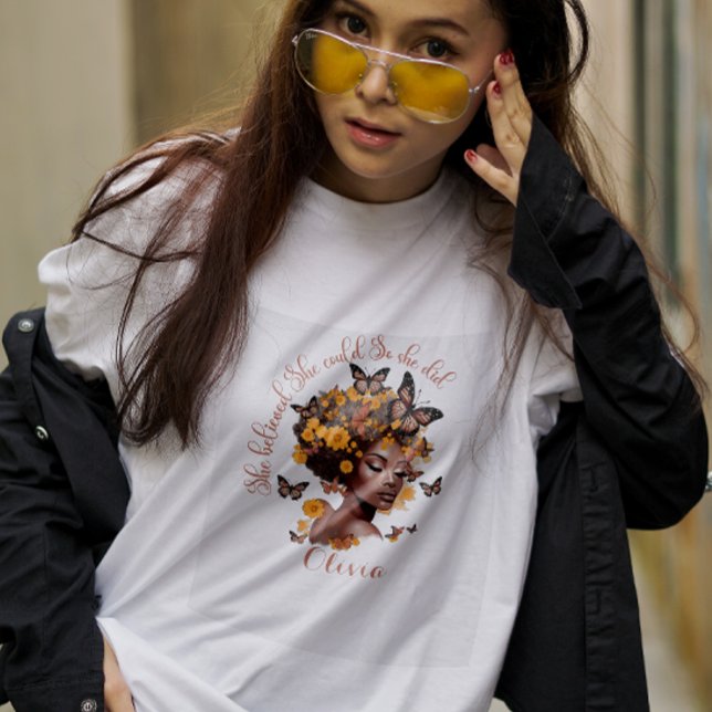 Afroamerikanisches Mädchen Sie glaubte, dass sie T-Shirt (Von Creator hochgeladen)