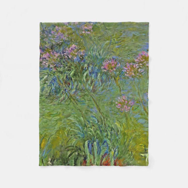 Agapanthus-Blume (von Claude Monet) Fleecedecke (Vorderseite)