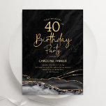 Agate Black Gold 40. Geburtstag Einladung<br><div class="desc">Schwarz und Gold sind 40 Jahre alt Party Einladung. Elegantes modernes Design mit Aquarellfarben-marmorgeode Hintergrund,  Imitate Glitzer Gold und Typografie Skript-Schriftart. Die trendige Einladungskarte eignet sich perfekt für eine stilvolle Damenfeier. Gedruckte Zazzle Einladungen oder Sofortdownload digitalen druckbaren Vorlage.</div>