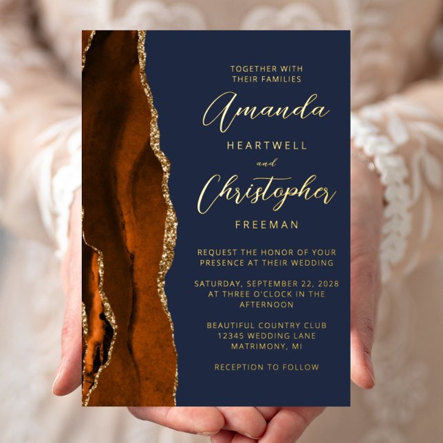 Agate Burnt Orange Gold Script Navy Blue Wedding Folieneinladung (Von Creator hochgeladen)