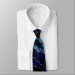 Agate Navy Blue Gold Marble Elegante Neck Tie Krawatte<br><div class="desc">Agate Navy Blue Gold Edelstein Marble Geode Glitzer Sparkle Geburtstag - Geburtstag - Geburtstag oder Hochzeitsgeschenk / Beißig - Personalisiert - Fügen Sie Ihren Brief / oder Name - Text / mehr - Make Your Special Gift - Neu formatieren und verschieben oder entfernen und fügen Sie Text / Elemente mit...</div>
