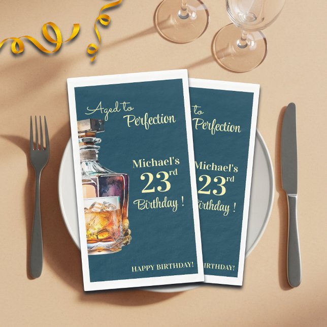 Aged to Perfection Men 23rd Whiskey Birthday Serviette (Von Creator hochgeladen)