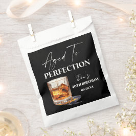 Aged To Perfection Whisky Glass Birthday Party Geschenktütchen