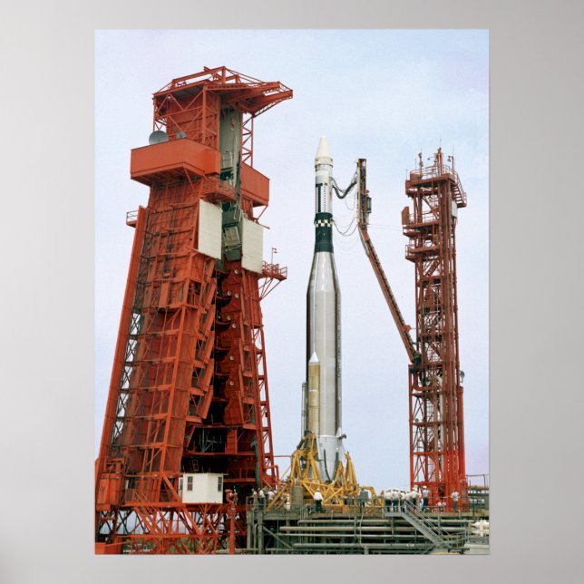 Agena Target Vehicle on Launch Pad for Gemini 10 Poster (Vorne)