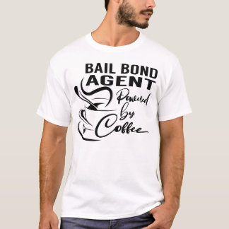Agent der Anleihe mit Kaffee T-Shirt