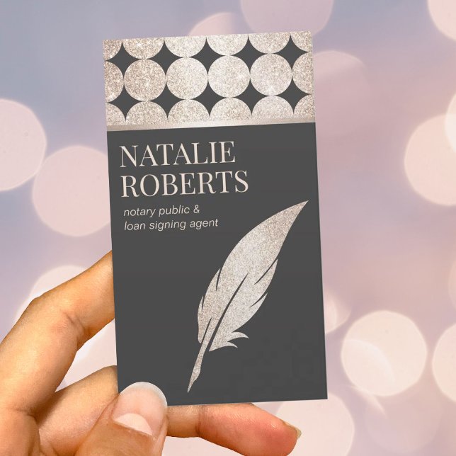 Agent für Notariatskredite Geometric Gold Quill Pe Visitenkarte (Von Creator hochgeladen)