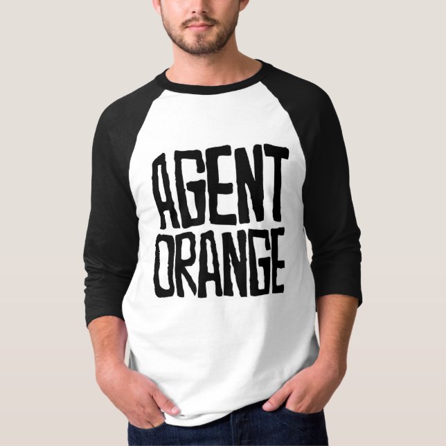 Agent-orange "geschlagenes" T-Shirt (Vorderseite)