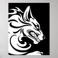 Aggressiver White and Black Tribal Wolf
