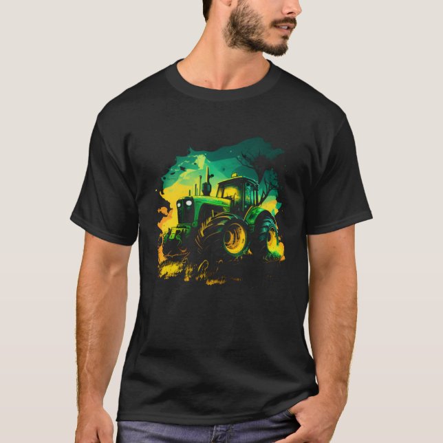 Agriculture farmers driving thick trekkers tractor T-Shirt (Vorderseite)