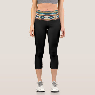 "AGUA BAND/SCHWARZ" HISPANIC-HERITAGE HIGH-WAIST CAPRI LEGGINGS