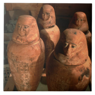 Ägypten, 26. Dynastie Kanopenkrüge gefunden in Abu Fliese